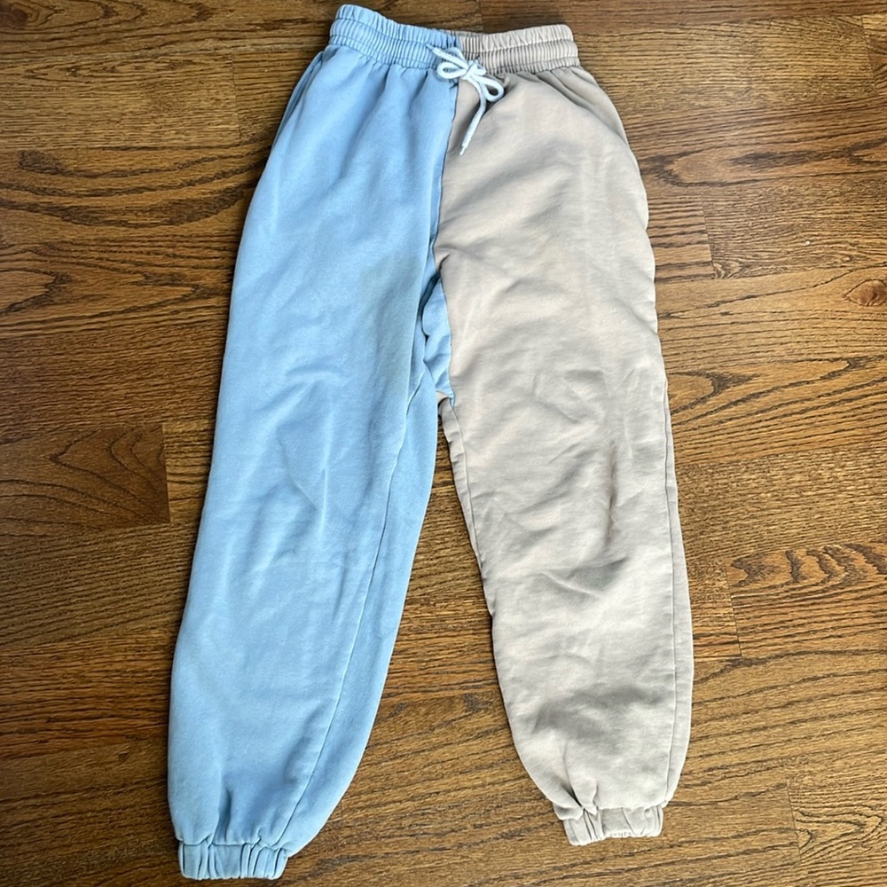 Two toned blue and tan sweatpants